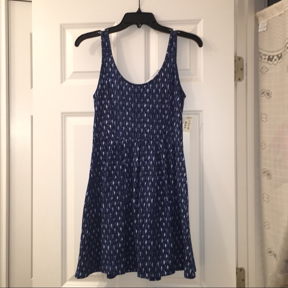 Aeropostale blue and white dress
